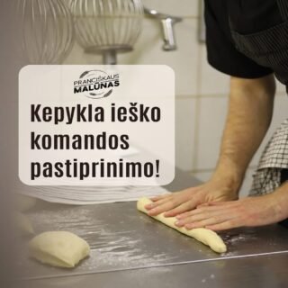 Mūsų kepykla ieško papildomų rankų! 👩🍳🥐Gal tai tu?Siūlome darbo poziciją 0,75–1 etatui. Darbo valandos 6:00–15:00.
Prioritetas – patirtis kepykloje ar konditerijoje.Tavo užduotys: kepinių gamyba, paruošimas ir tvarkos palaikymas kepykloje.Ko tikimės iš tavęs:
- Bent pusės metų darbo kepykloje, kavinėje ar restorane patirties.
- Kruopštumo ir atidumo detalėms
- Komandinio darbo įgūdžių.Ką siūlome:
- Atlyginimą nuo 6€/val (į rankas) priklausomai nuo patirties.
- Mokymosi ir tobulėjimo galimybesDarbo vieta mūsų malūne ir kepykloje Kalvarijos g.10, Kaunas.Susisiek su mumis žinute arba siųsk savo CV el. paštu info@pmalunas.lt